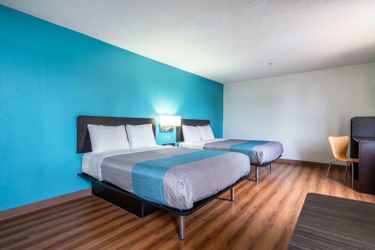 6-rocky Mount, Nc Hotel